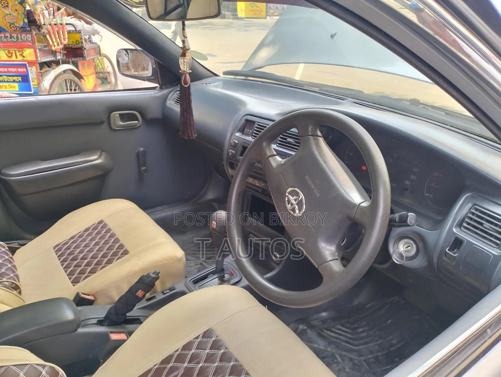 Toyota Wagon 100 - Well-Maintained 2001 Model