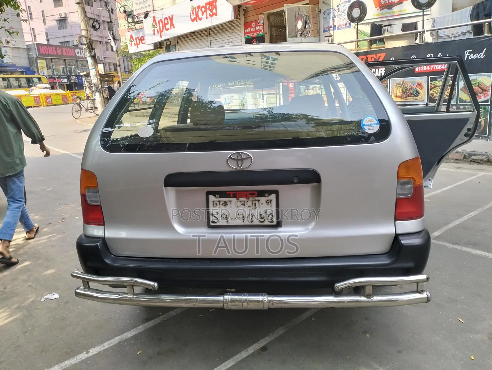 Toyota Wagon 100 - Well-Maintained 2001 Model