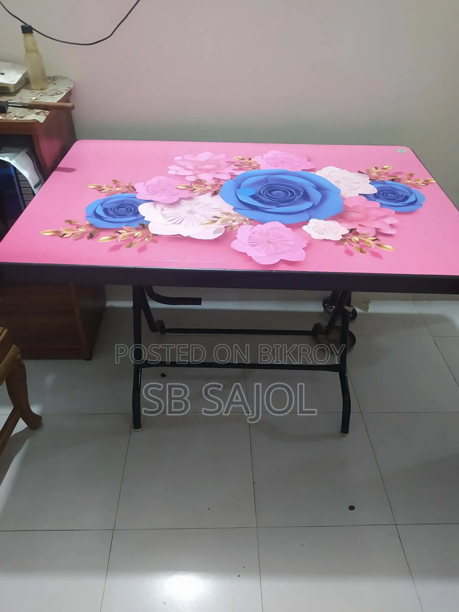 Dining Table for sale
