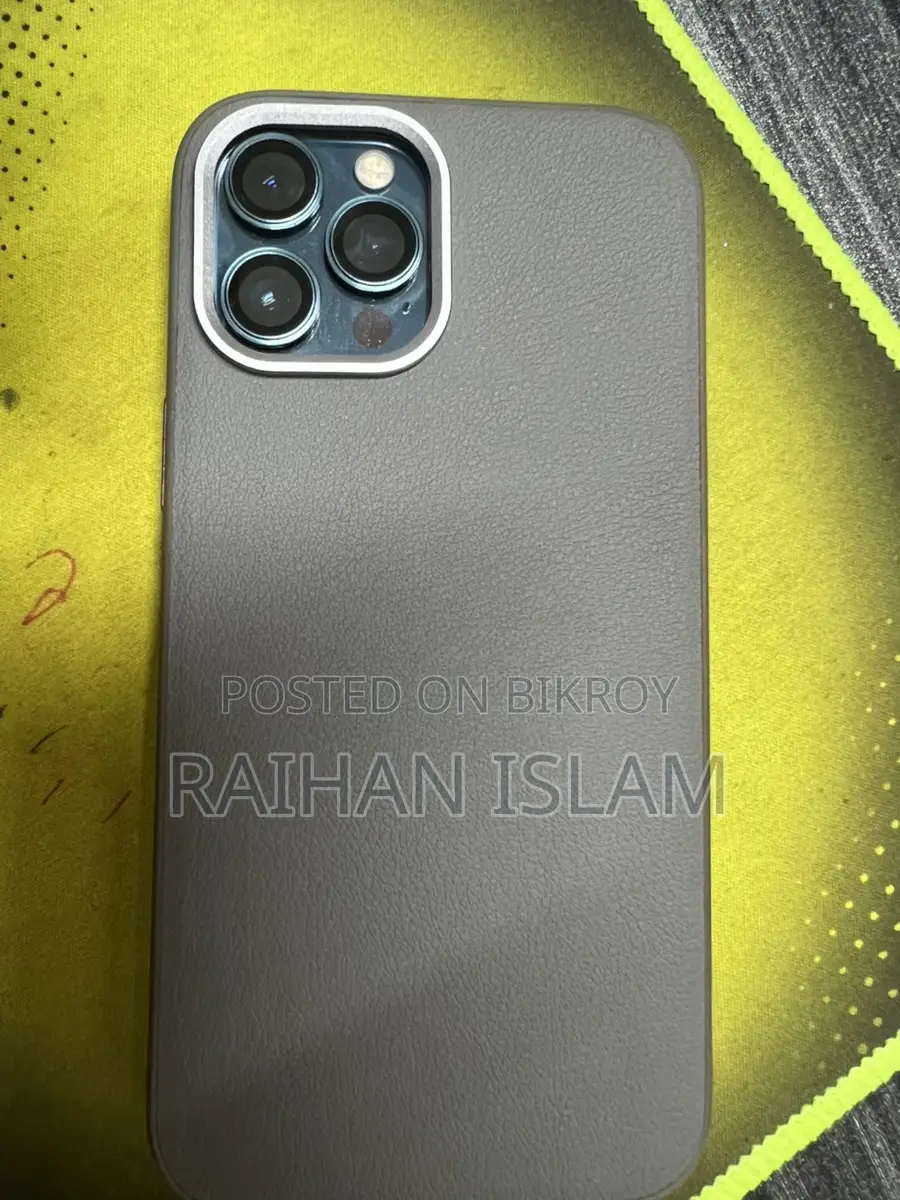 Apple iPhone 12 Pro Max . (Used)