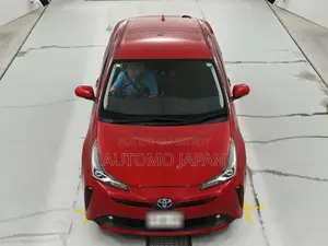 Toyota Prius S Safety Plus 2021