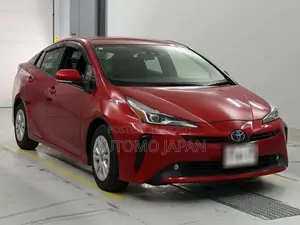 Toyota Prius S Safety Plus 2021