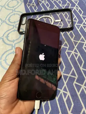 Apple iPhone XS (Used)