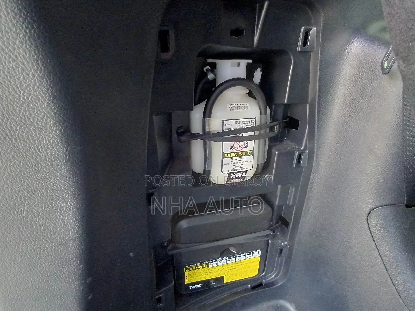 Toyota Noah WXB HYBRID 2021