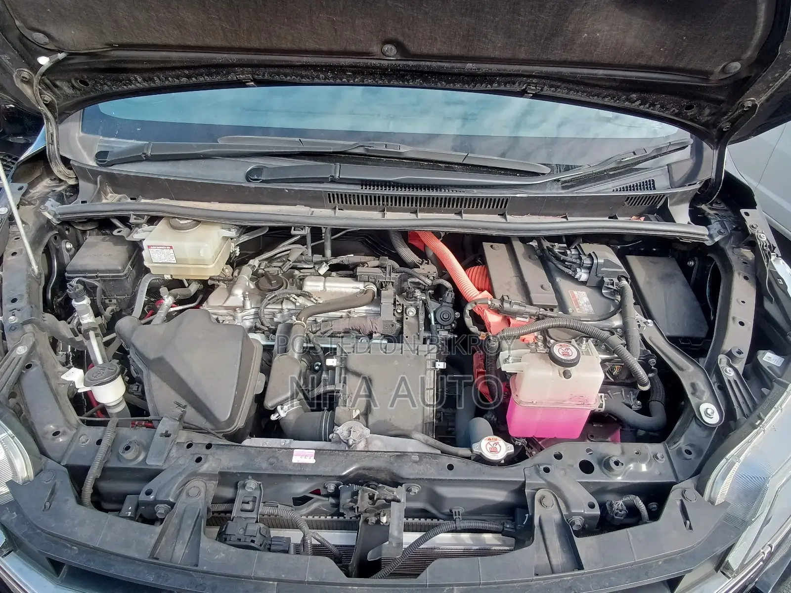 Toyota Noah WXB HYBRID 2021