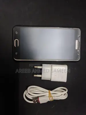 Samsung Galaxy J7 (Used)