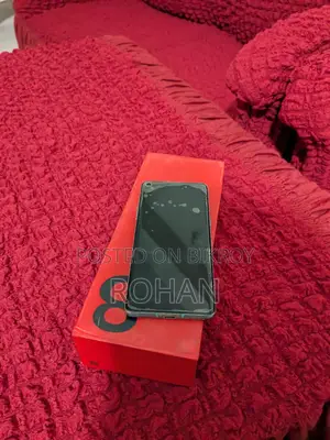 OnePlus 8 (12+256) (Used)