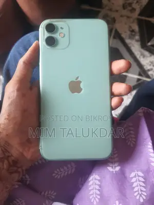 Apple iPhone 11 . (ব্যবহৃত)