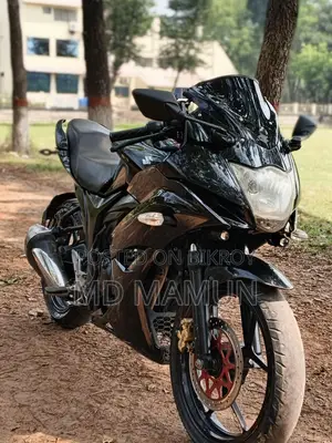 সুজুকি জিক্সার মনোটোন কনভার্টেড টু এসএফ ২০১৭