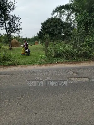 জমি বিক্রয় হবে