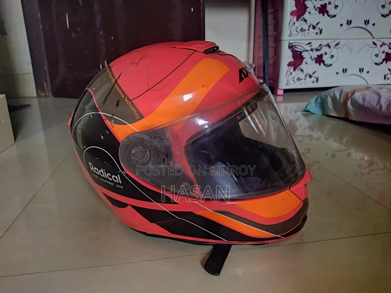 Radical Axxis helmet
