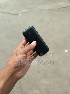 Samsung Guru Music 2 . (Used)