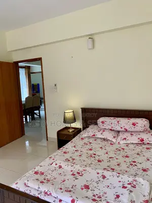 Beautiful Lakeside 3 Bed Furnished Apartment for Rent in Prime Gulshan-1