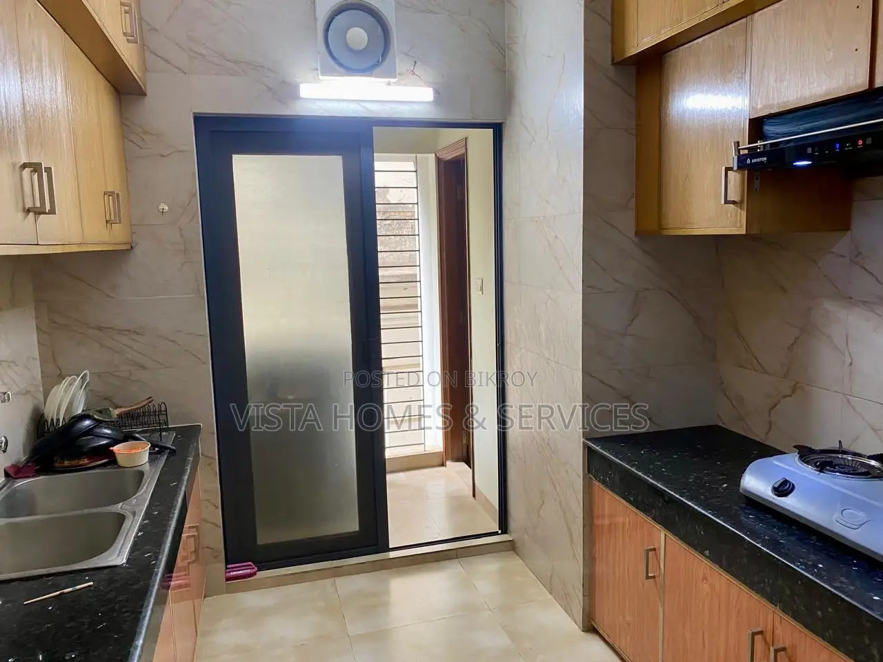 Beautiful Lakeside 3 Bed Furnished Apartment for Rent in Prime Gulshan-1