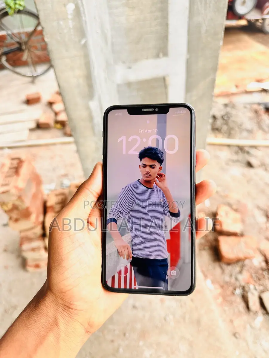 Apple iPhone 11 Pro Max (Used)