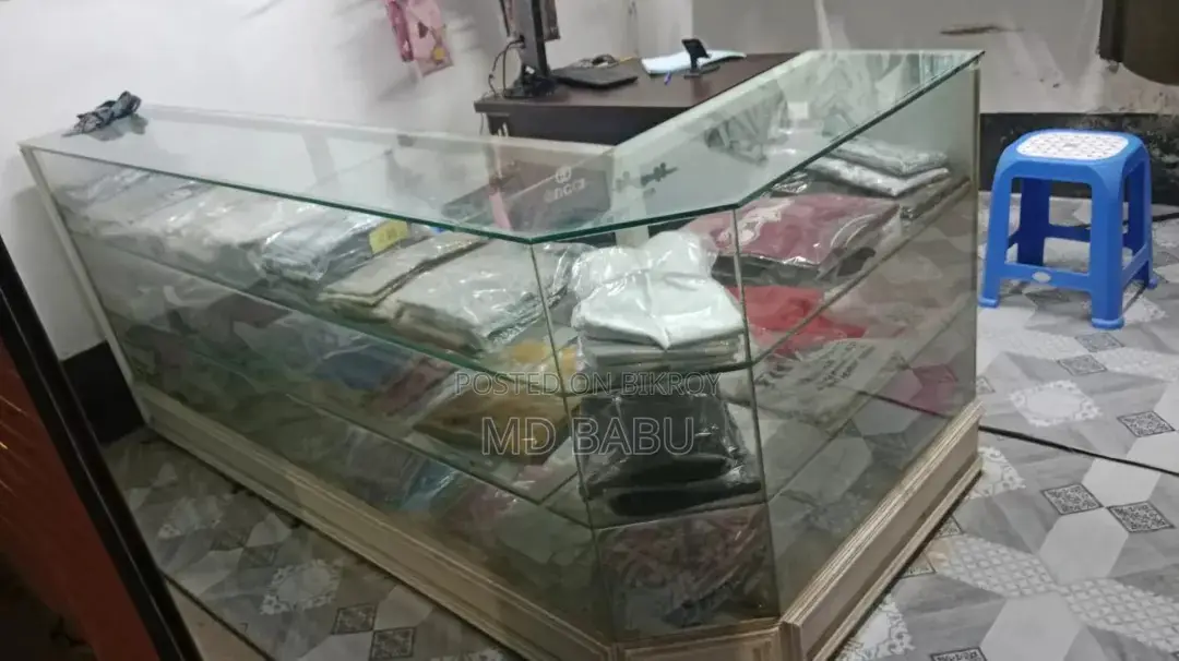 কাচের কাউন্টার রেক