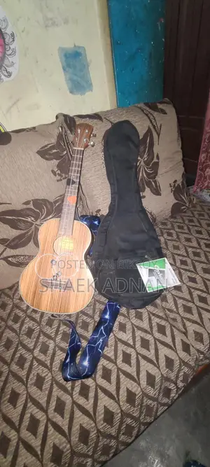 Deviser Ukulele 26 Inch