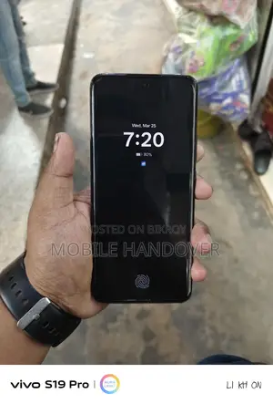 OPPO Reno 12 12/512 GB (Used)