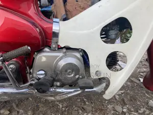 Honda Super Cub 2000