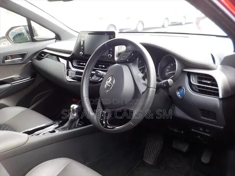 Toyota C-HR G Red 360 Camera 2020