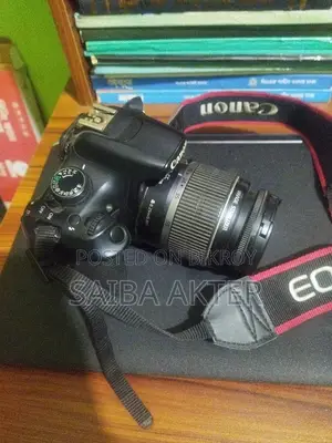 Canon 1200D with Kit Lens