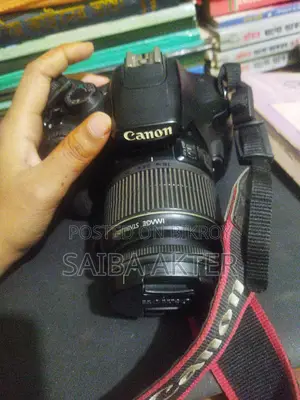 Canon 1200D with Kit Lens