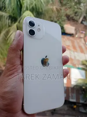 Apple iPhone 12 (Used)