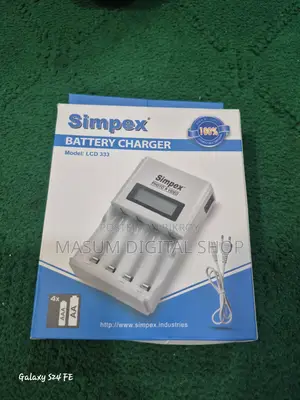 Simpex Battery charger AA