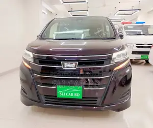 Toyota Noah Non-hybrid 2021
