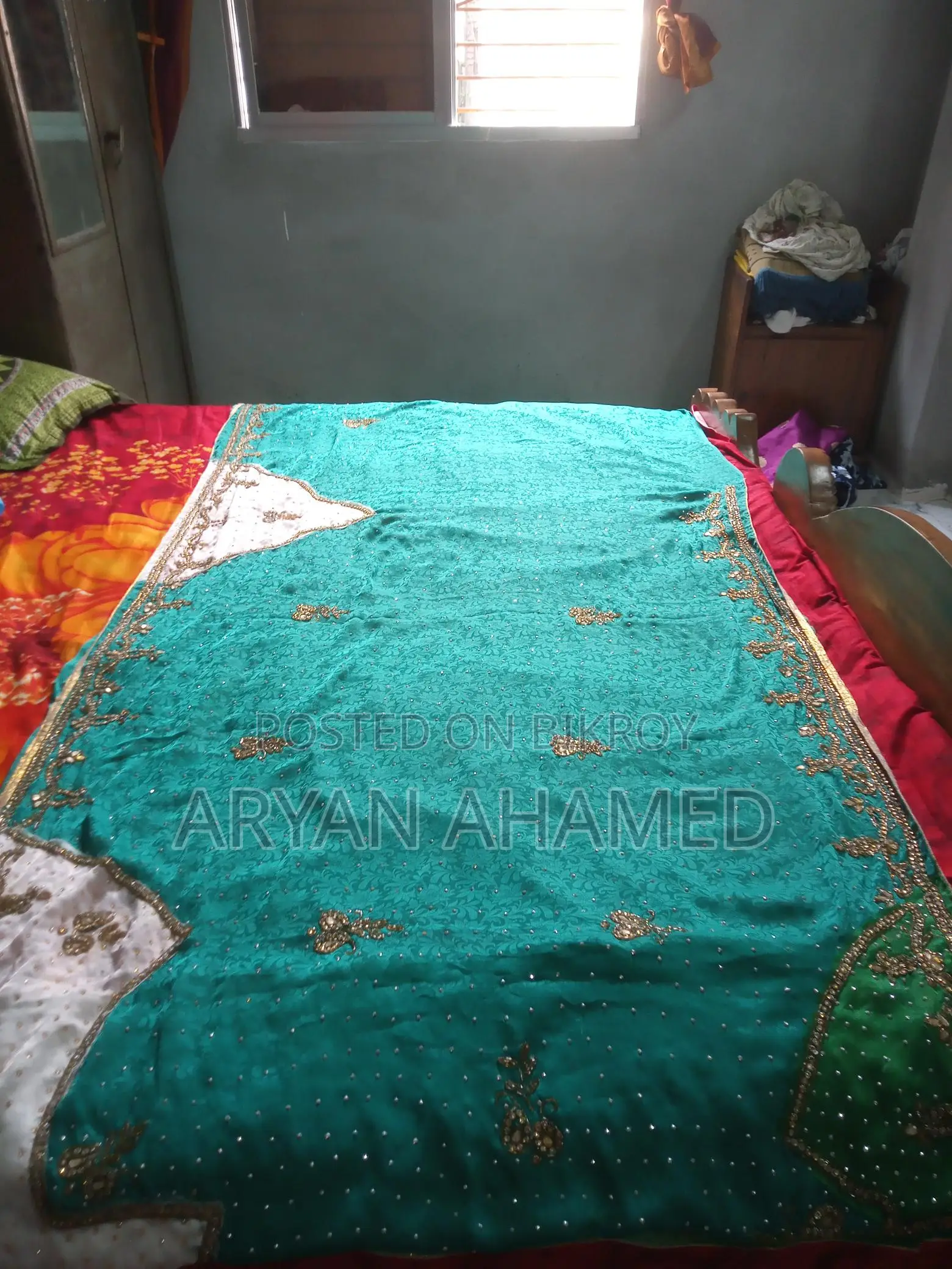 খুব ভালো কোয়ালিটি এবং কি ইন্ডিয়ান পার্টি শাড়ি