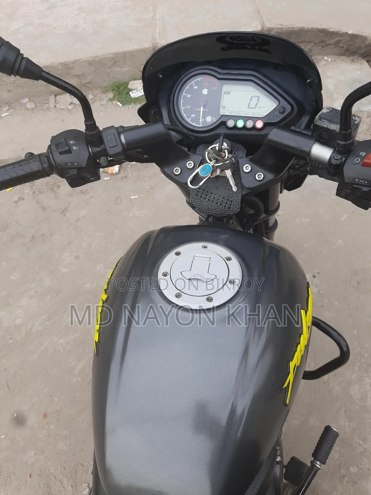 Bajaj Pulsar 150 . 2022