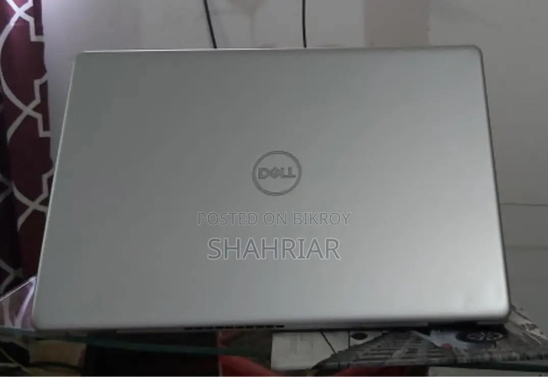 Core I5 11th জেনারেশন এবং Nvidia Mx330 গ্রাফিক্স কার্ড সমৃদ্ধ