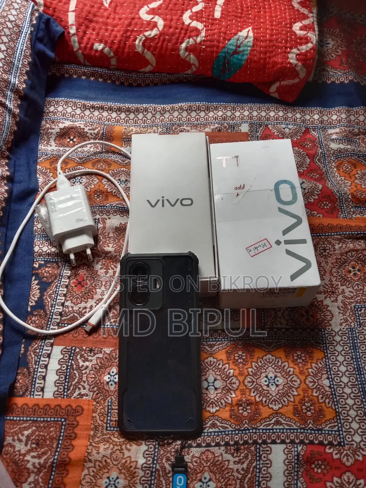 Vivo T1 . (Used)