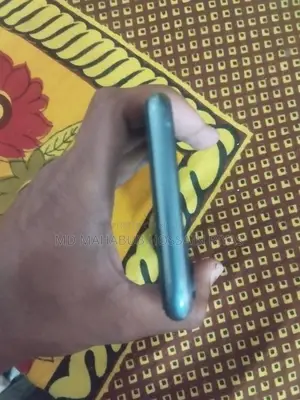 Apple iPhone 11 sell or exchange (Used)