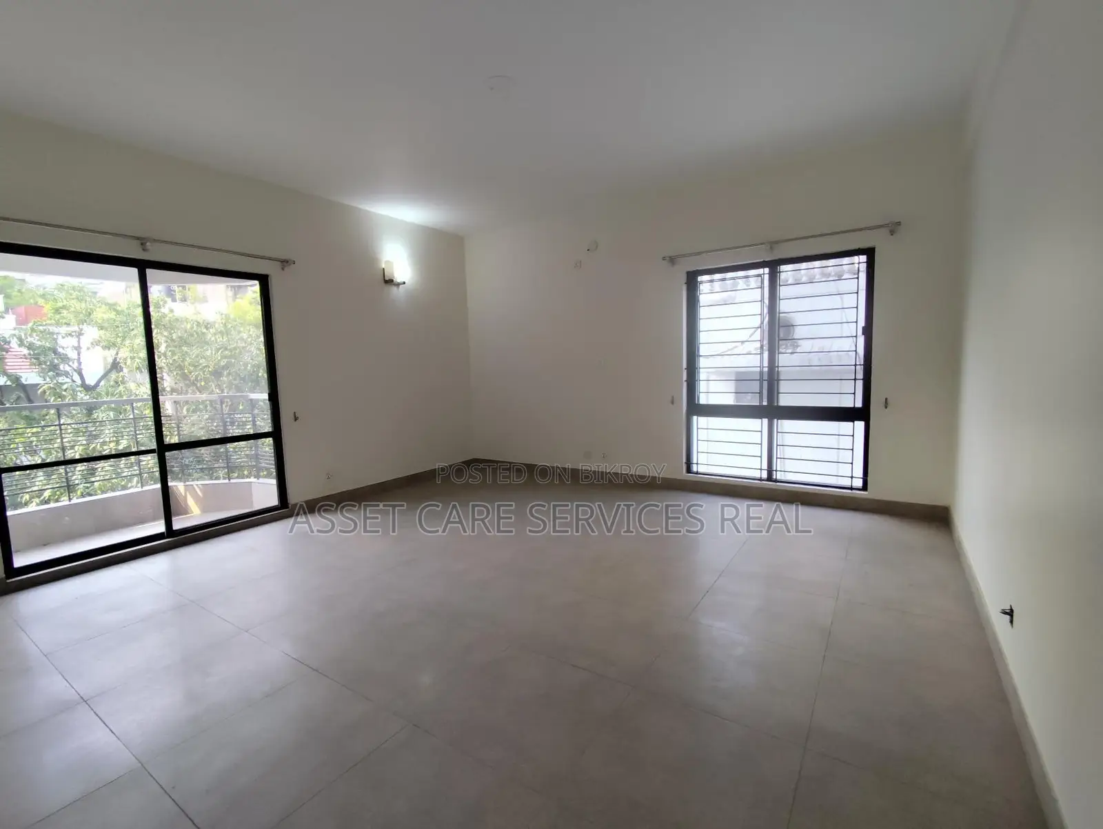 Rent a 3-Bedroom Apartment in Baridhara Diplomatic Zone with Gym and Pool