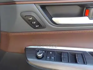 Toyota Harrier Z Leather Pack. 2022