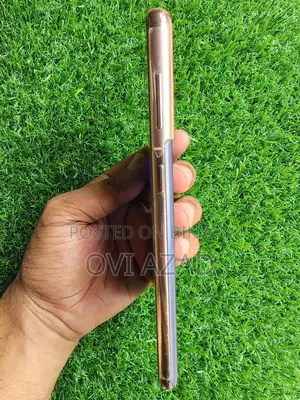 Samsung Galaxy S21 (Used)