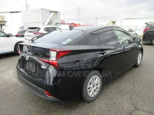Toyota Prius S Hybrid Black 2020