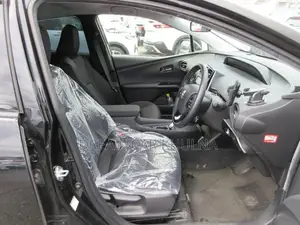 Toyota Prius S Hybrid Black 2020