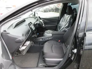 Toyota Prius S Hybrid Black 2020