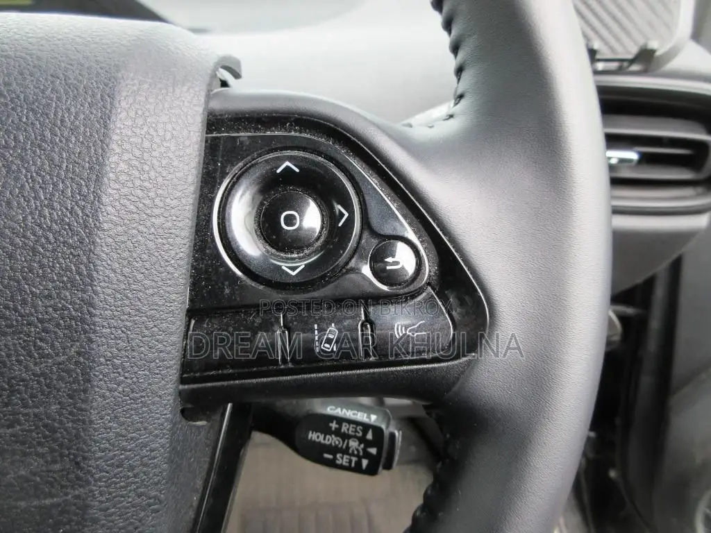 Toyota Prius S Hybrid Black 2020