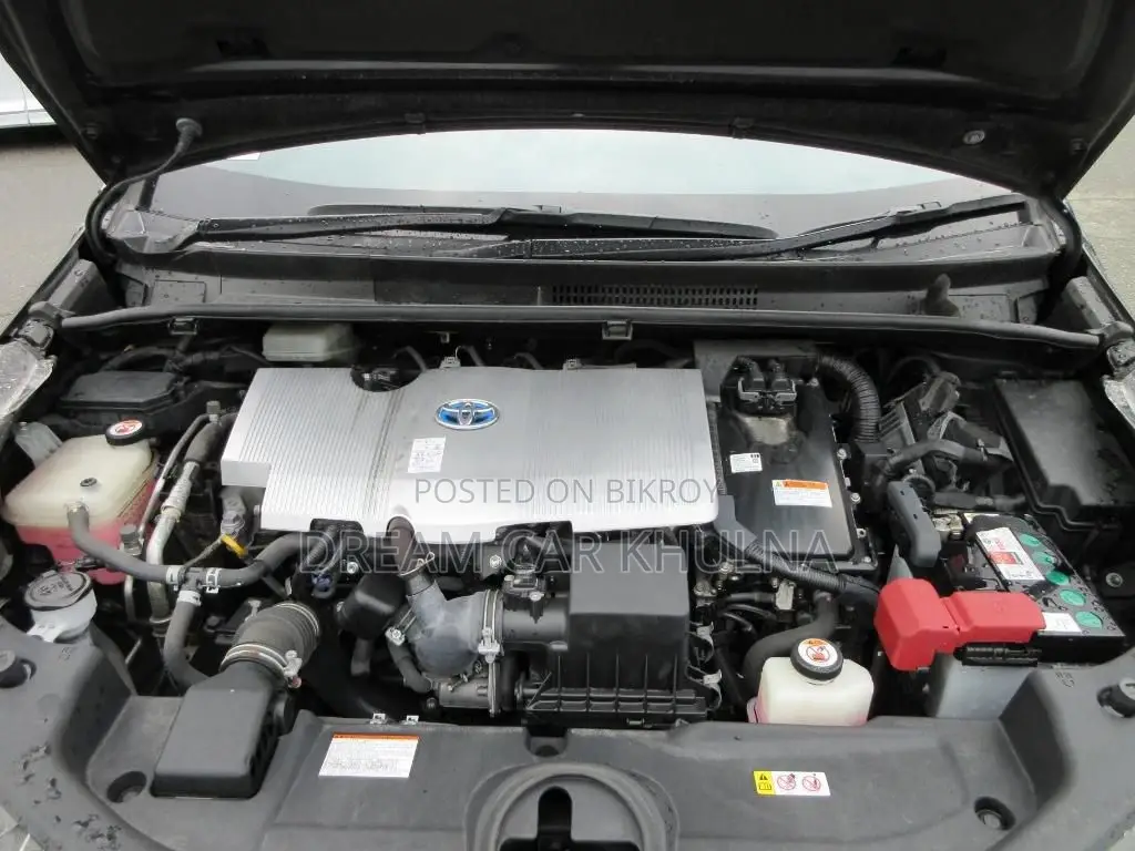 Toyota Prius S Hybrid Black 2020