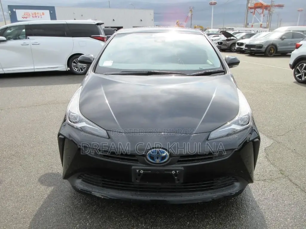 Toyota Prius S Hybrid Black 2020