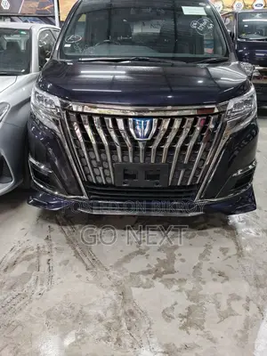 Toyota Esquire GI Premium(TAILORED) 2020