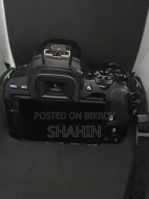 200D Canon like me full box body