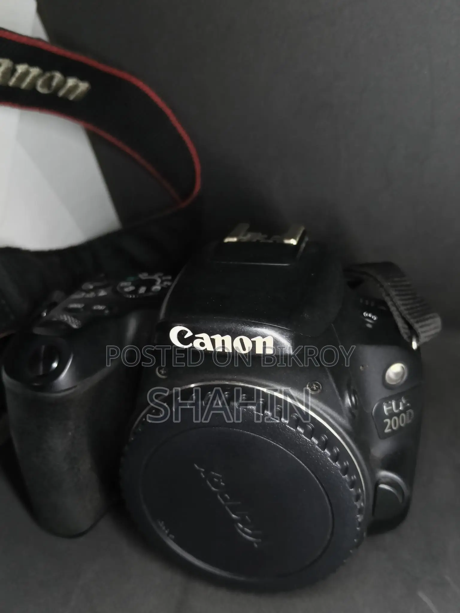 200D Canon like me full box body