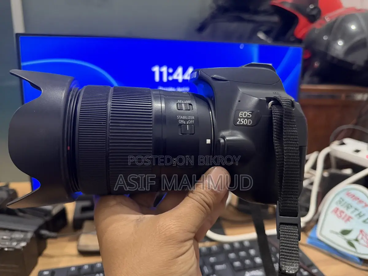 canon 250 D