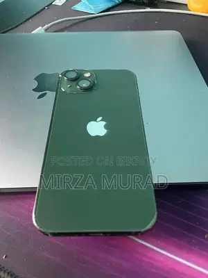 Apple iPhone 13 (Used)