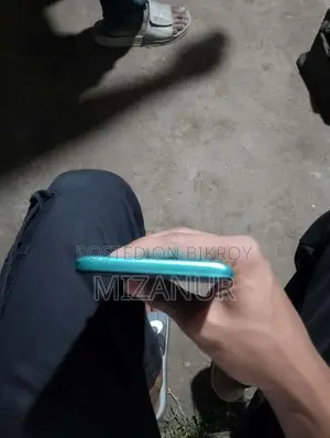 Infinix Hot 12 Play 4/64 (Used)
