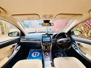 Toyota Premio F FL Package 2016